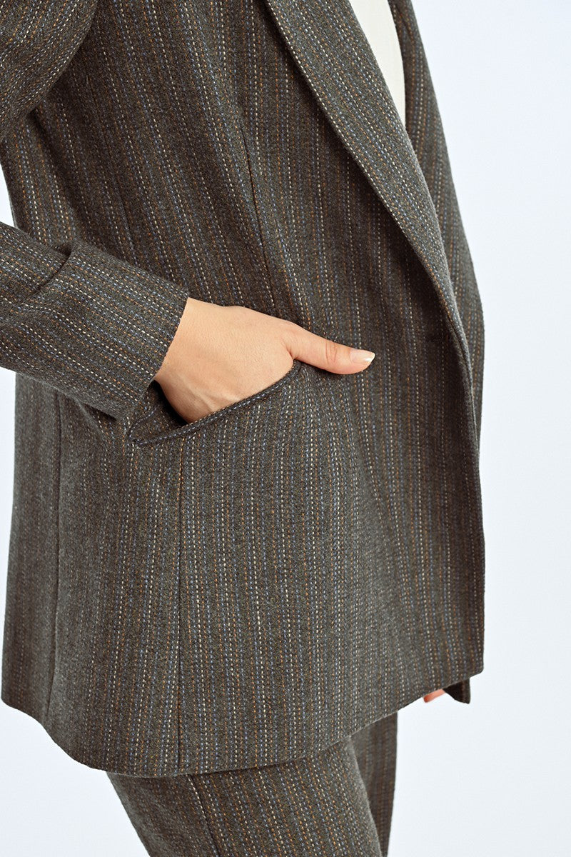 DARK GREY