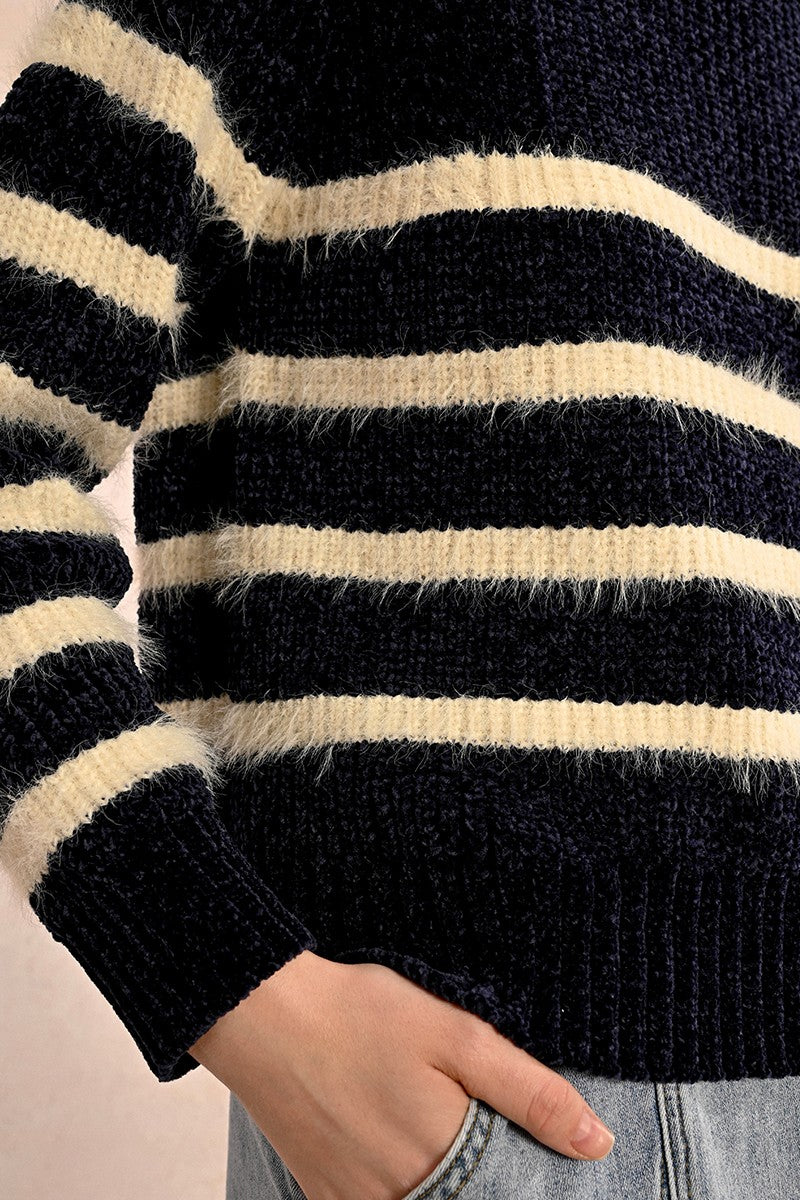 NAVY BLUE