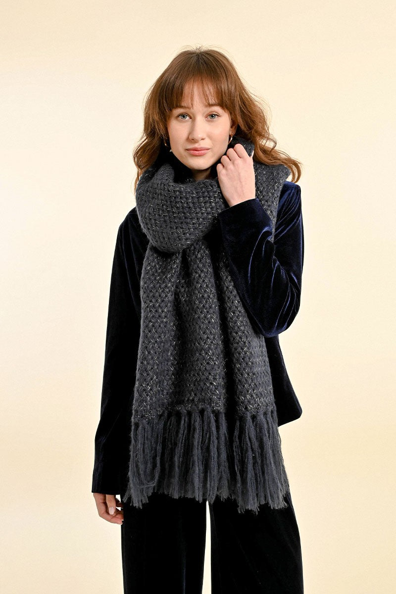 DARK NAVY
