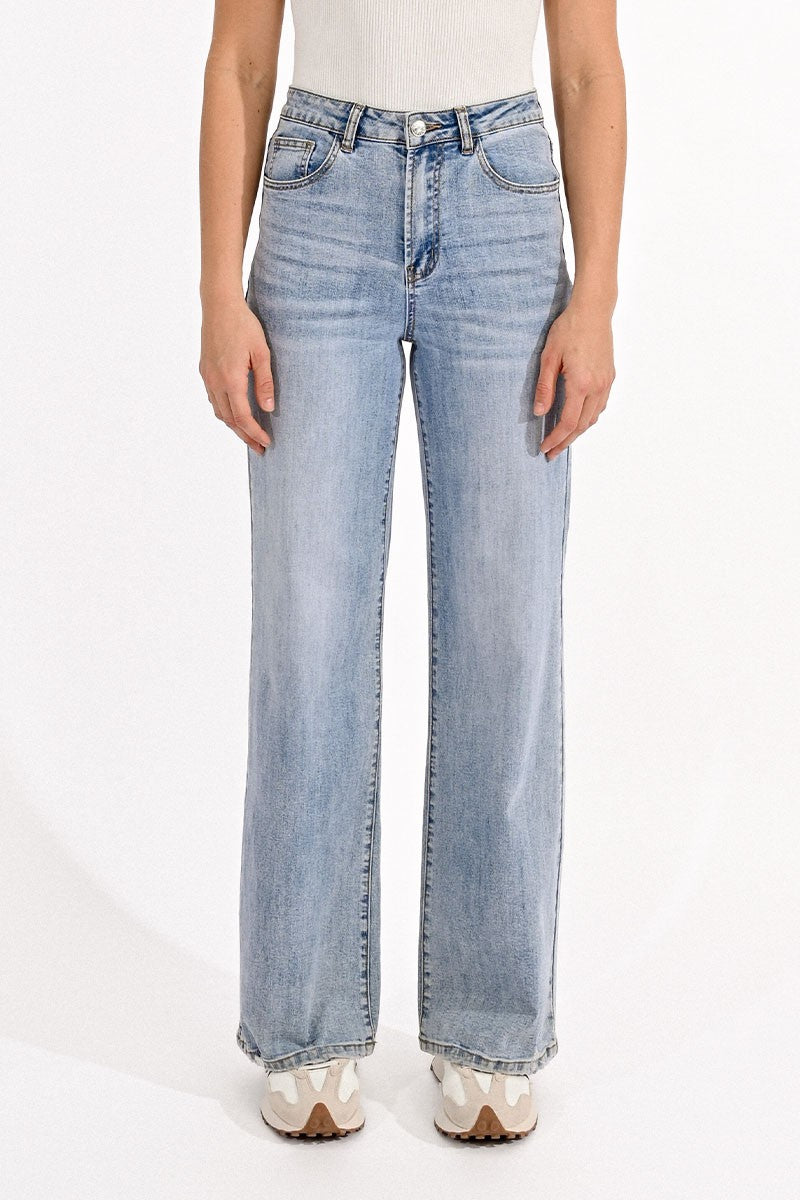 LIGHT DENIM