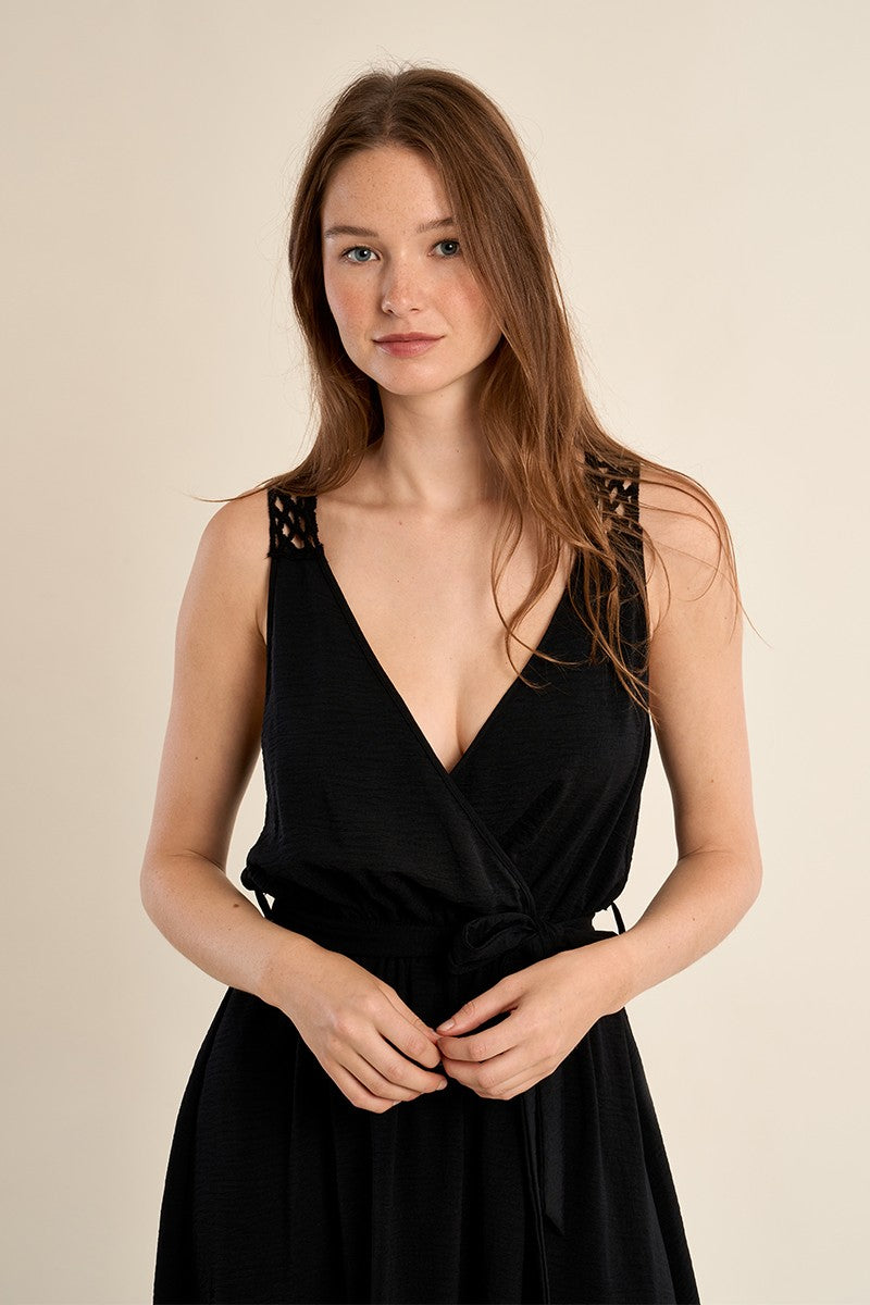 Maxi dress with openwork back Maxi dress with openwork back