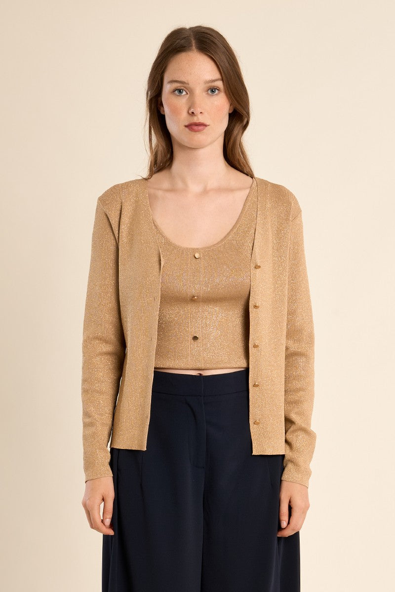 GOLDEN BEIGE