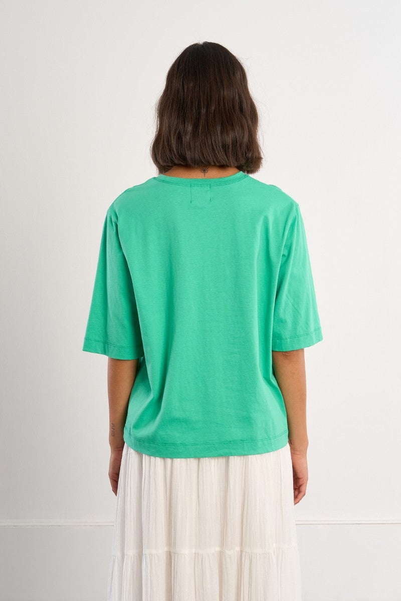GREEN