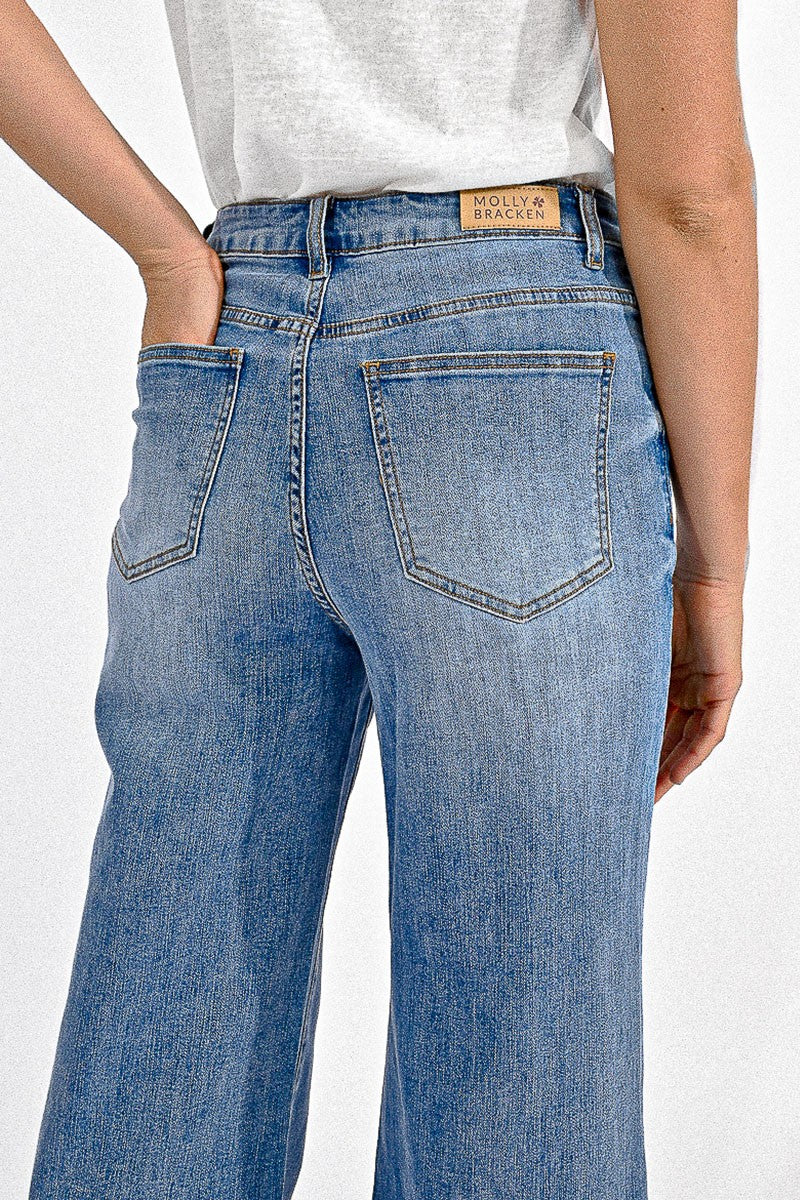 DENIM BLUE