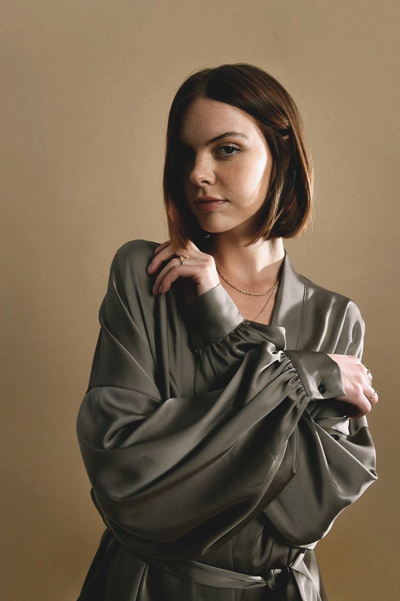 KHAKI