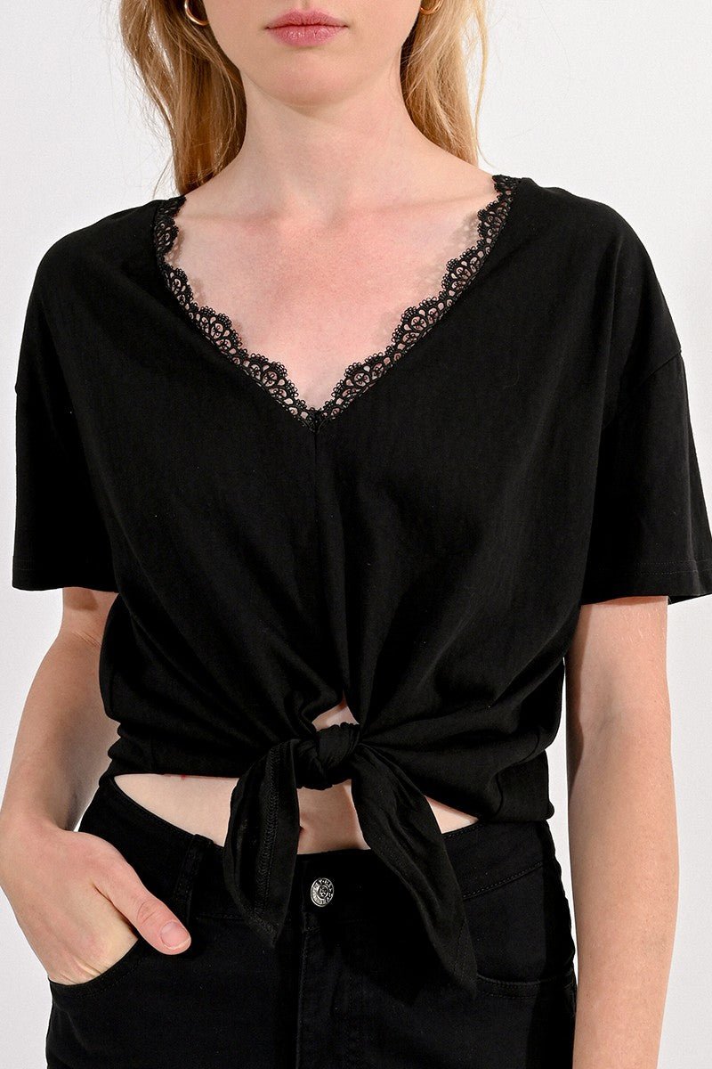 V-NECK LACE TRIM TEE - BLACK - Molly Bracken E-Shop
