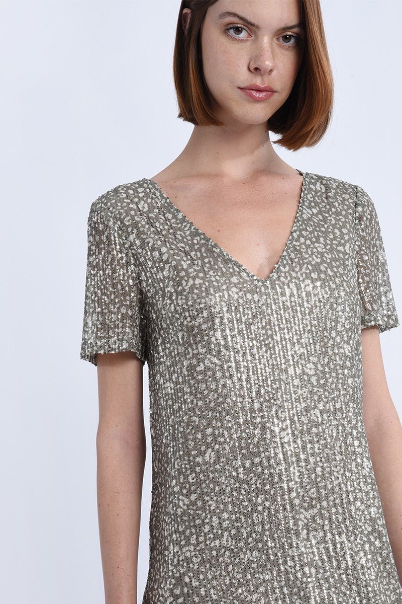 V-NECK SHORT DRESS - KHAKI - Molly Bracken E-Shop