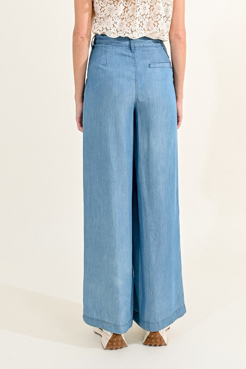 DENIM BLUE