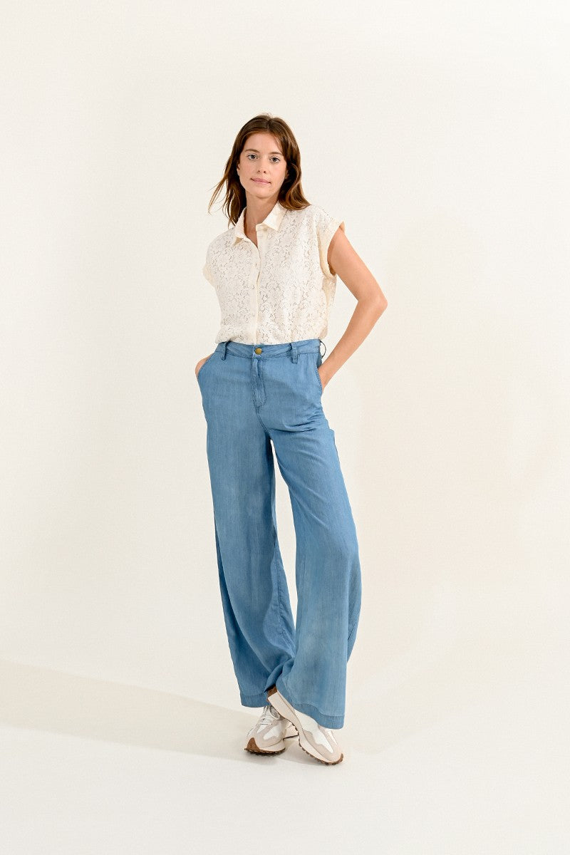 DENIM BLUE