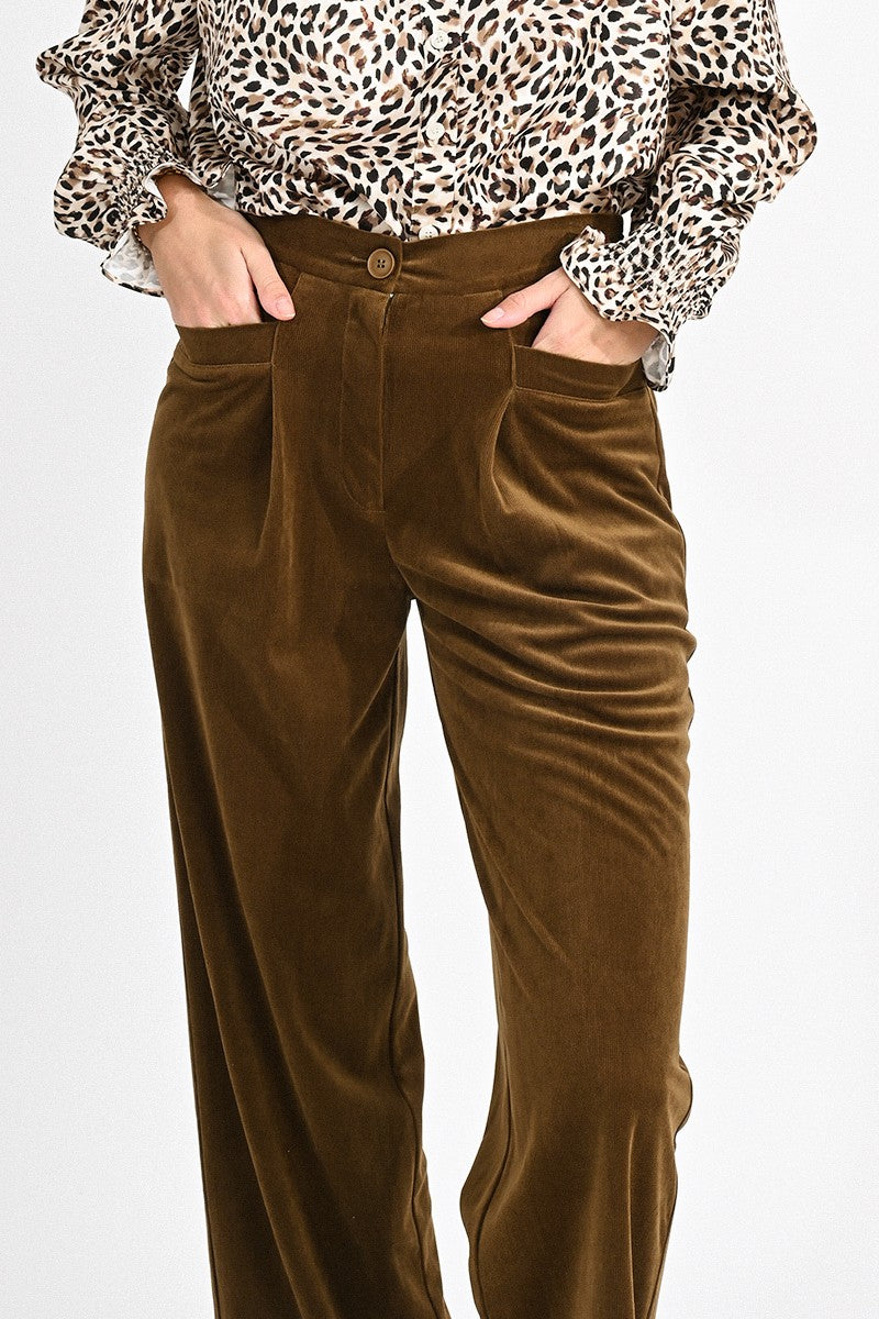 KHAKI
