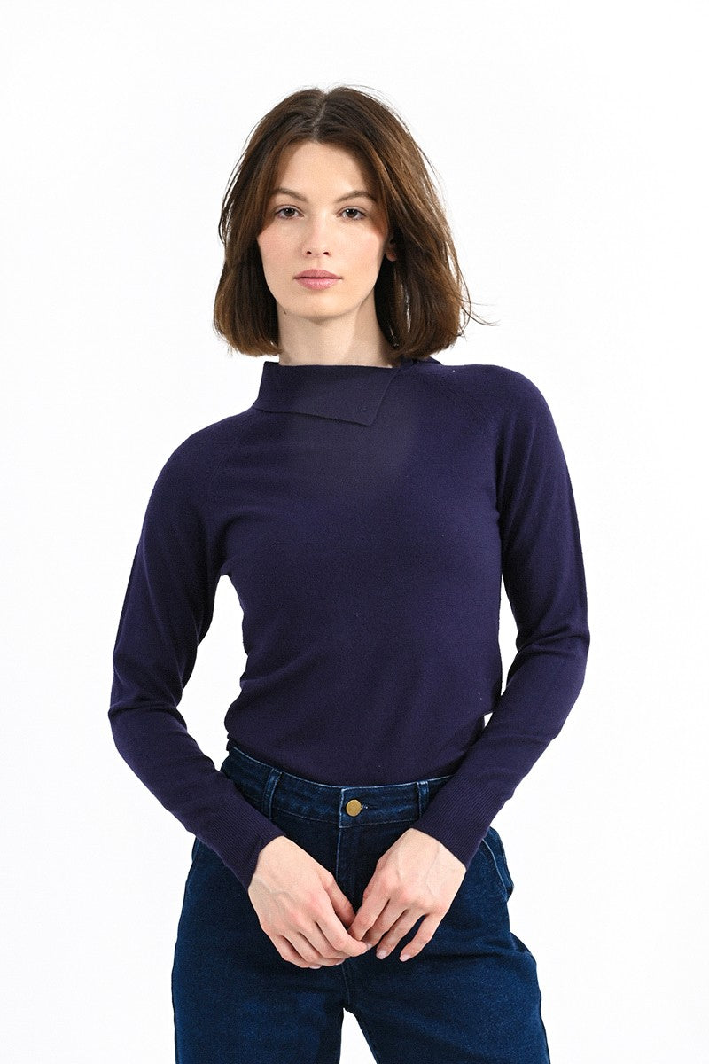NAVY BLUE