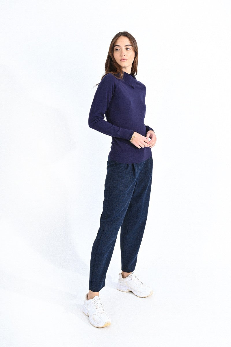 NAVY BLUE