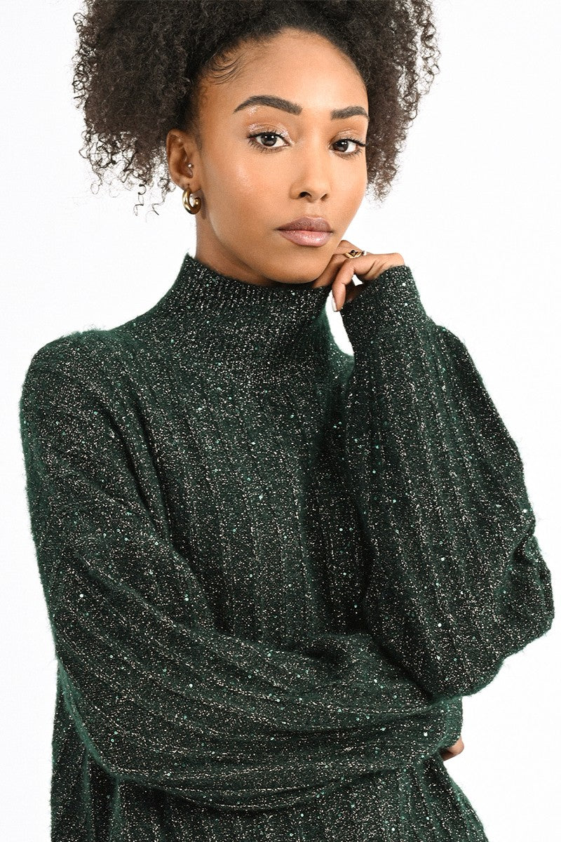 DARK GREEN