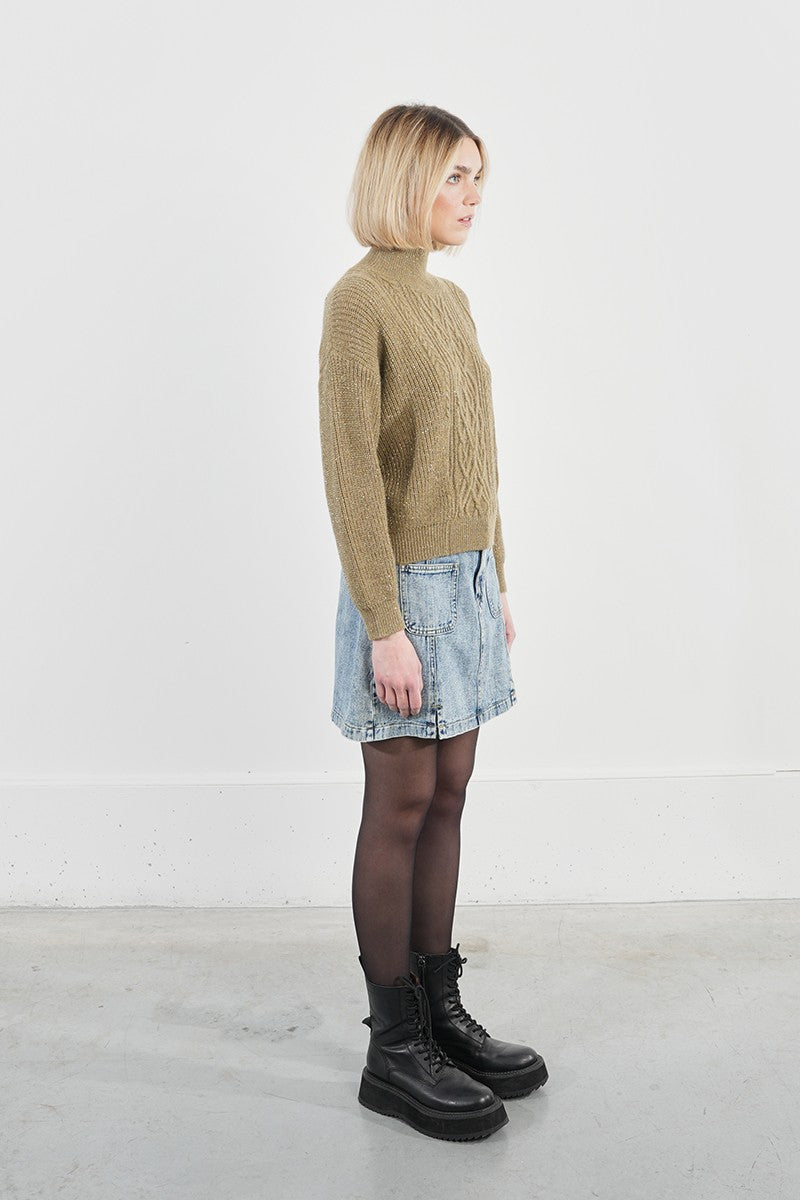 KHAKI