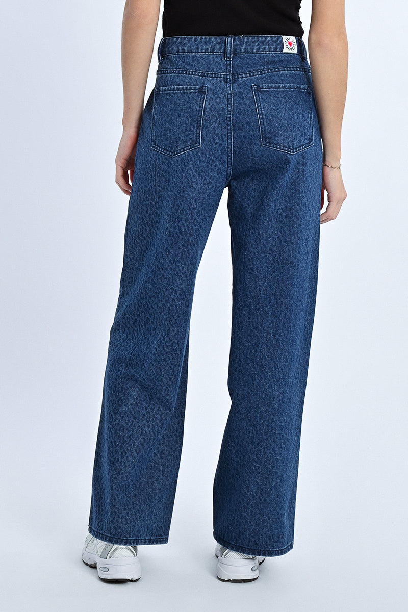 DENIM BLUE