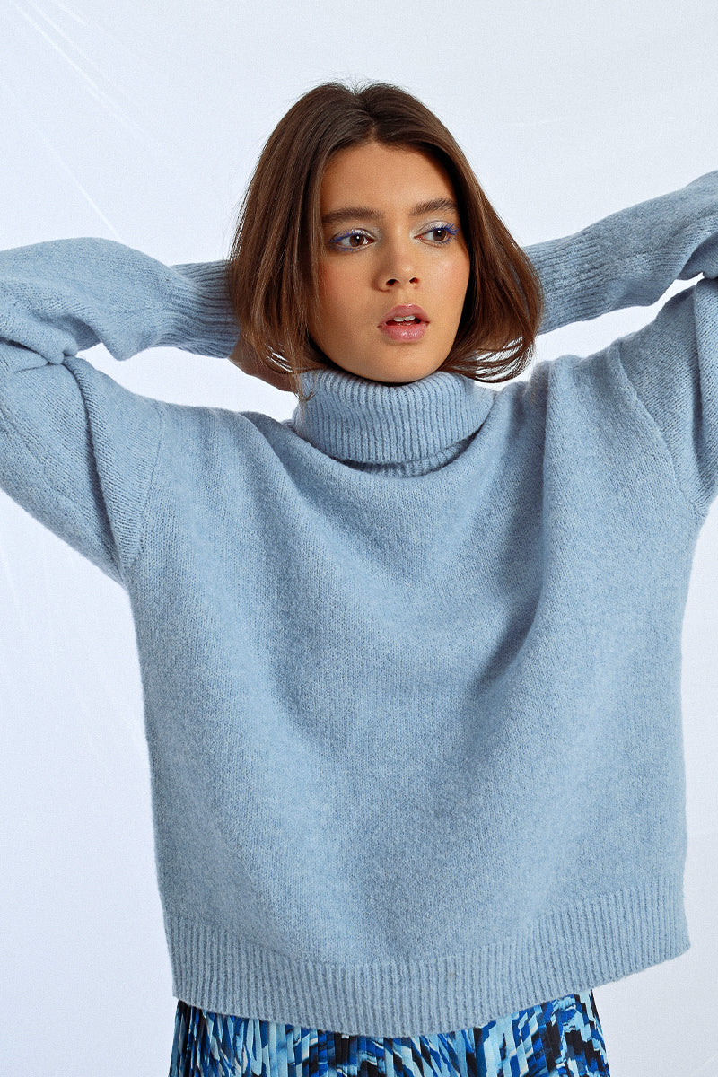 LIGHT BLUE