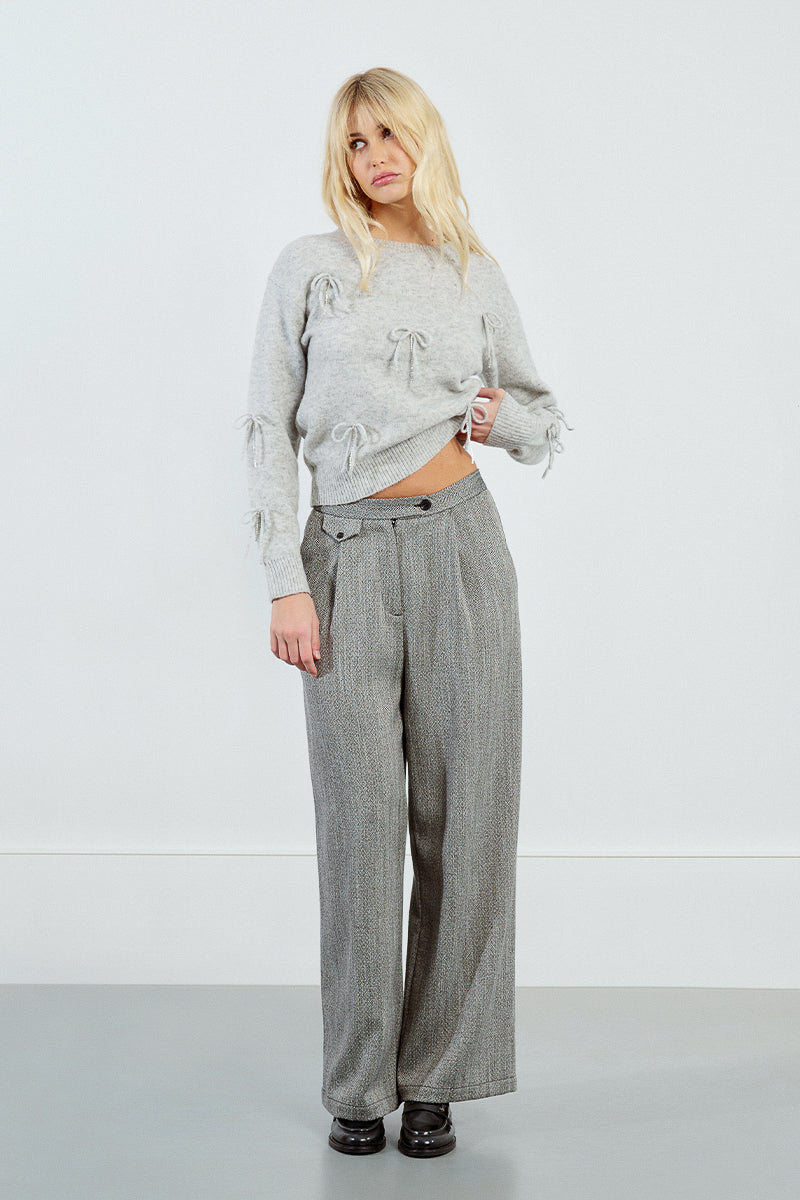 LIGHT ASH GREY