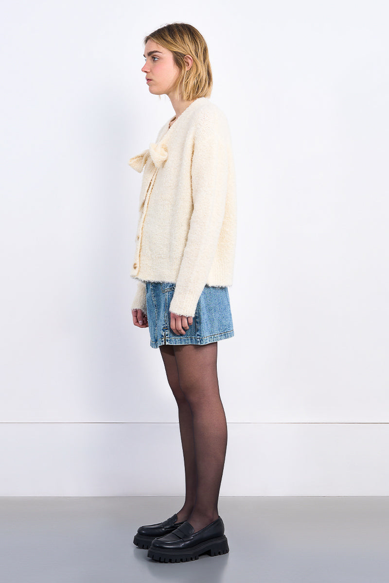 OFFWHITE