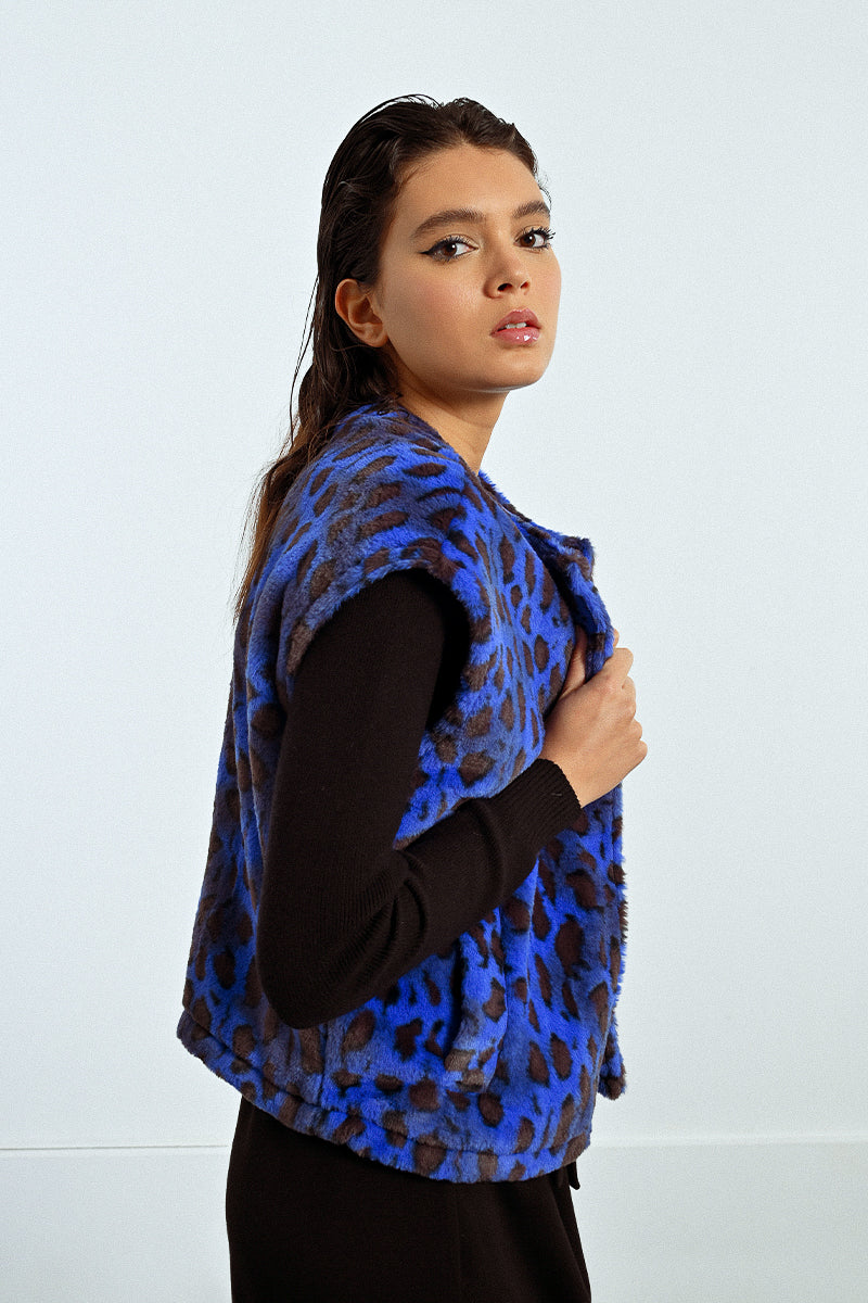 ROYAL BLUE