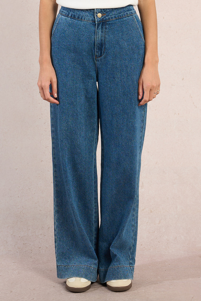 DENIM BLUE