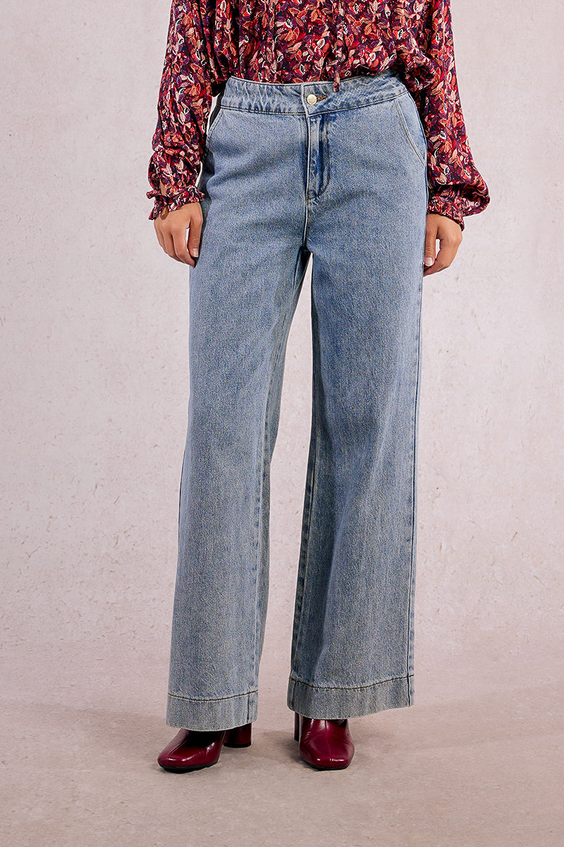 LIGHT DENIM