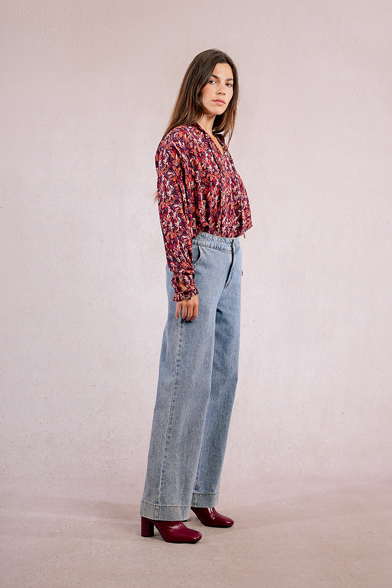 LIGHT DENIM