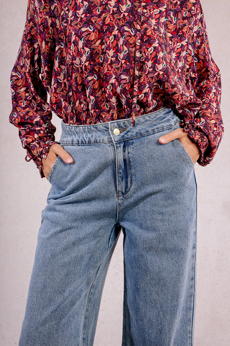 LIGHT DENIM