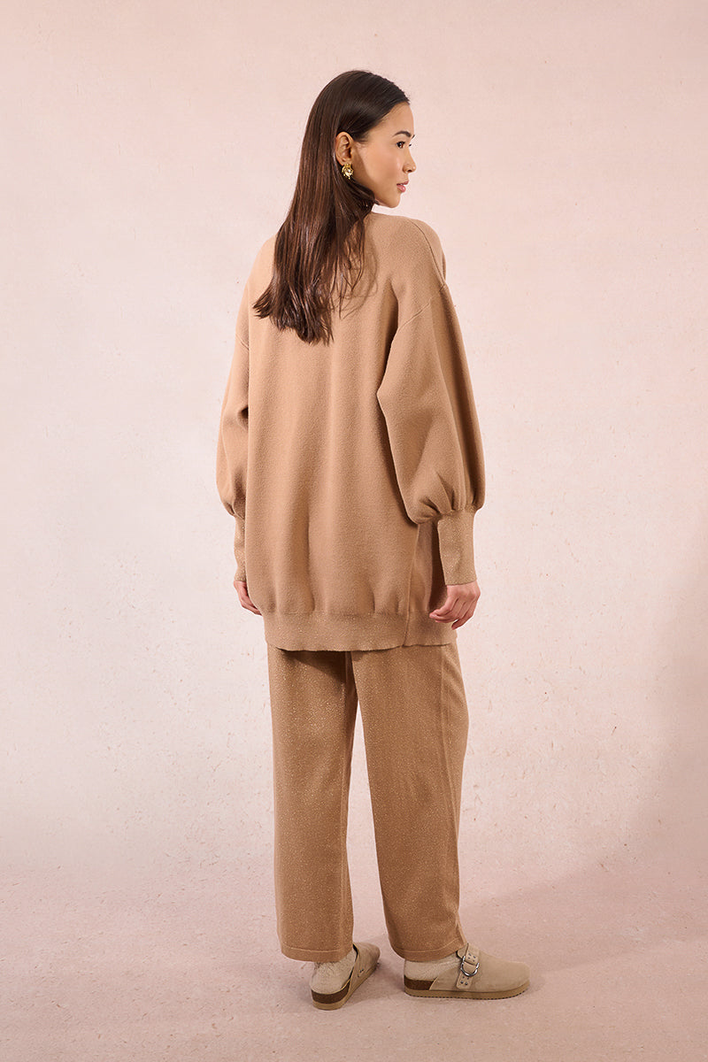 GOLDEN BEIGE
