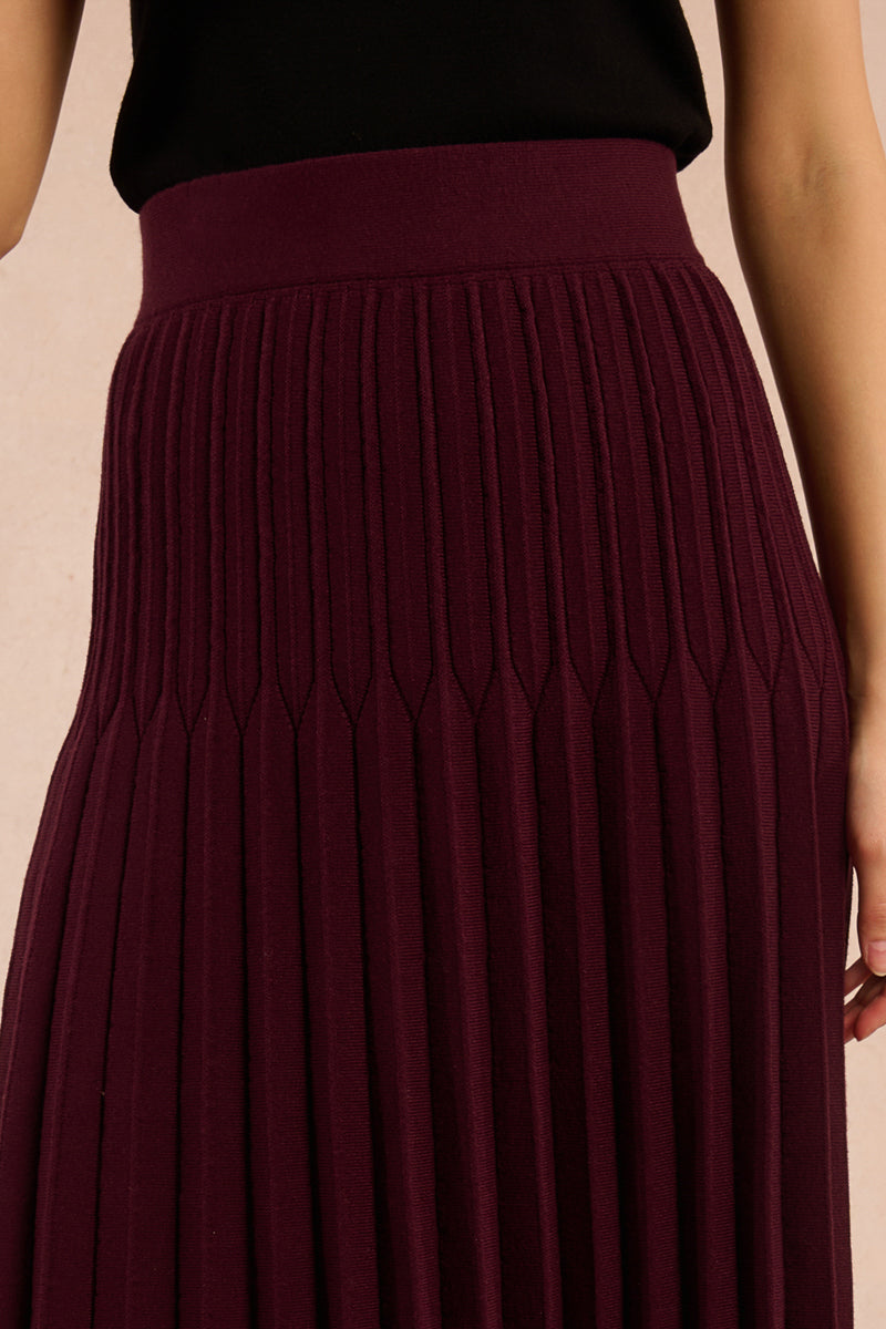 DARK RED