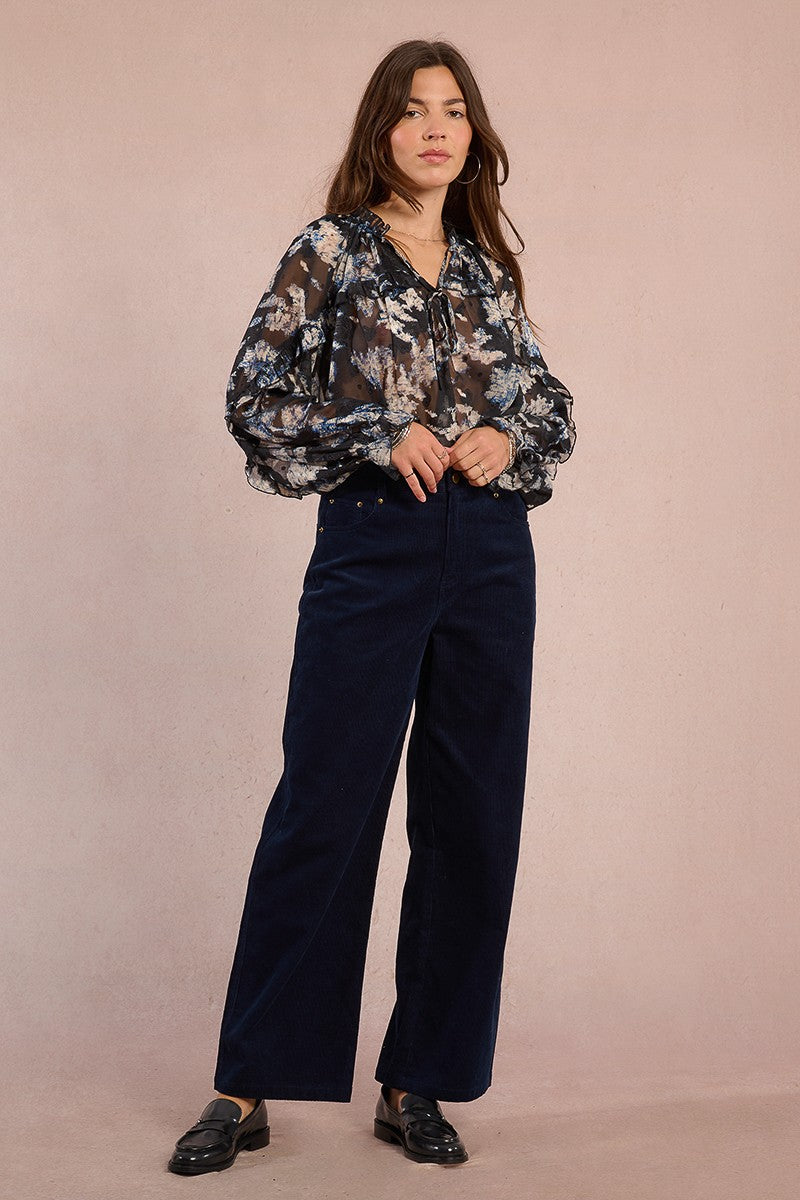 NAVY BLUE