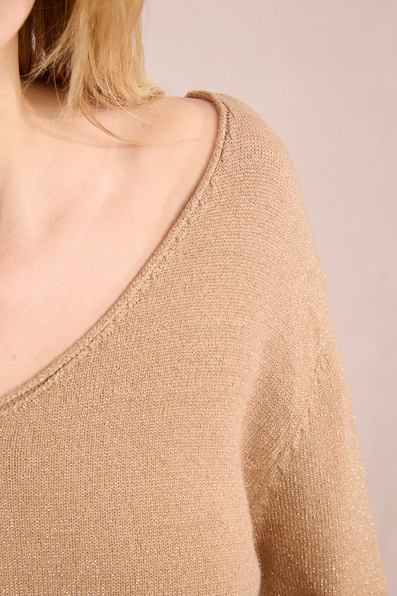 GOLDEN BEIGE