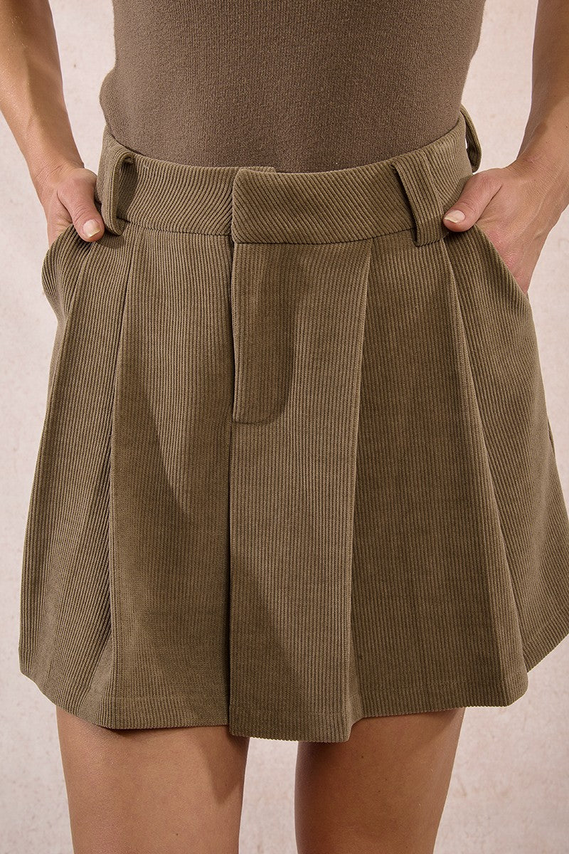 KHAKI