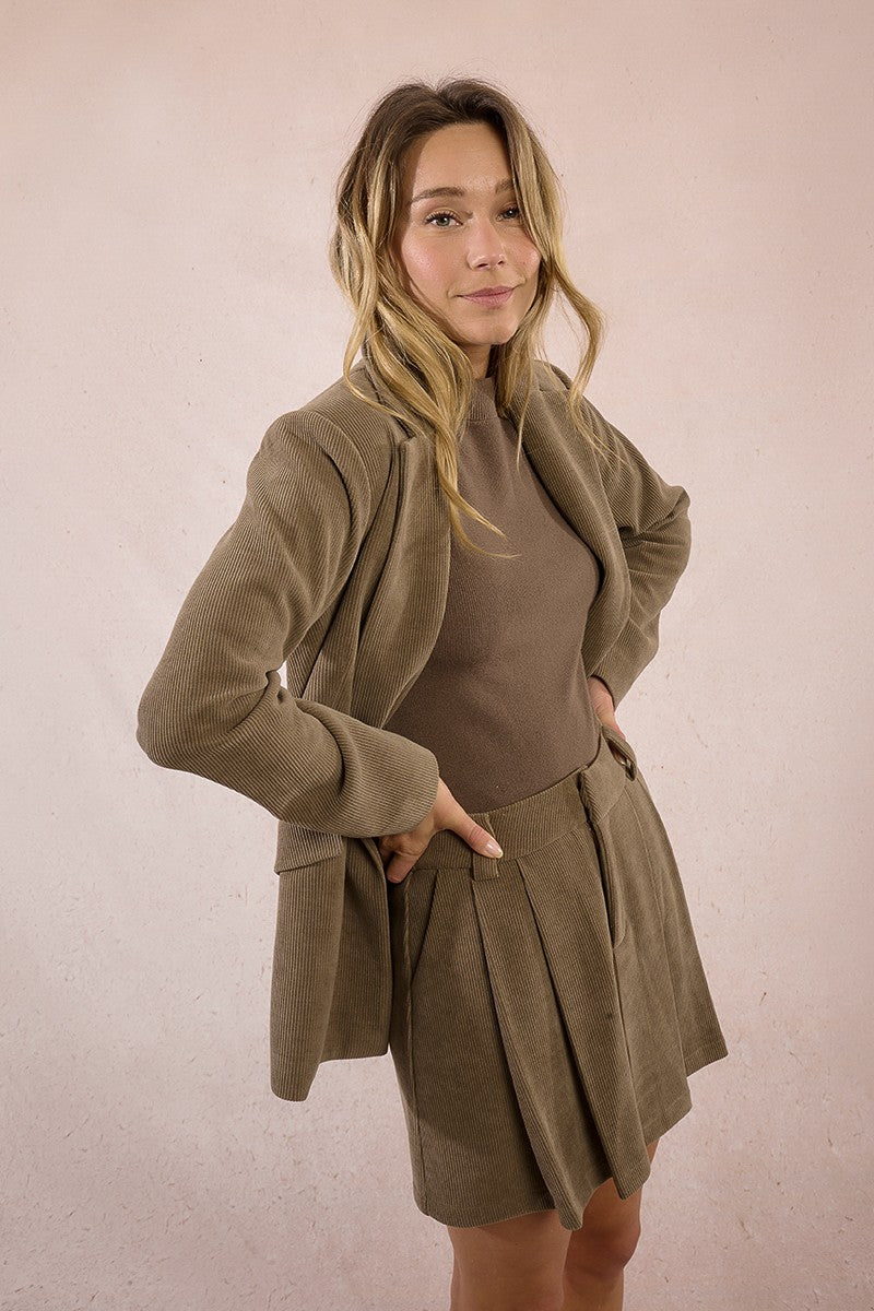 KHAKI