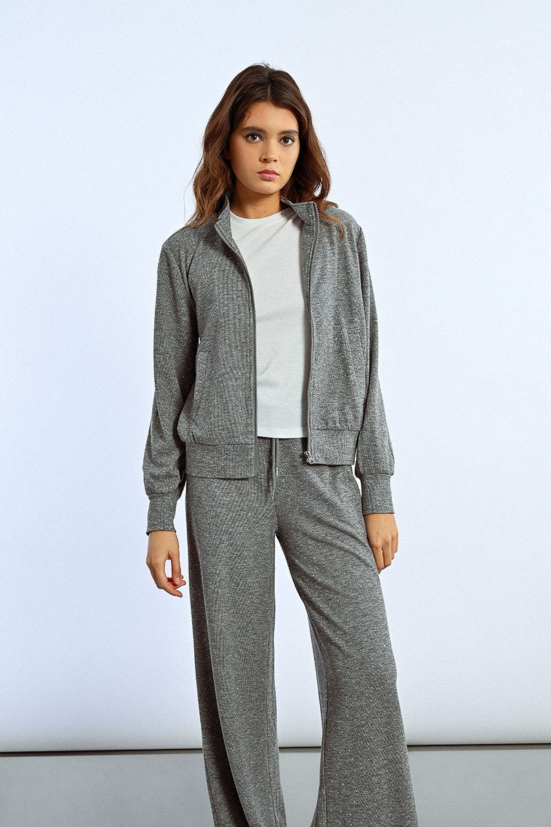 DARK GREY
