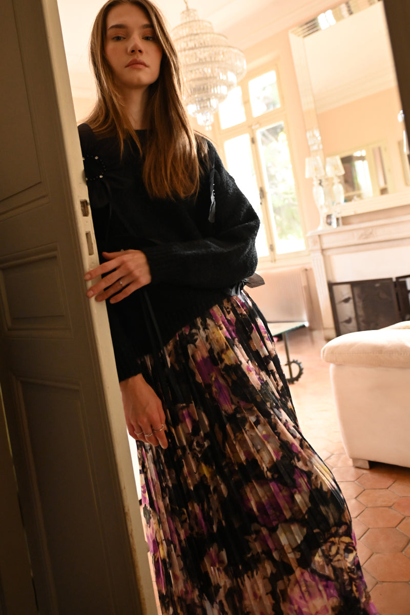BLACK CLOTILDE