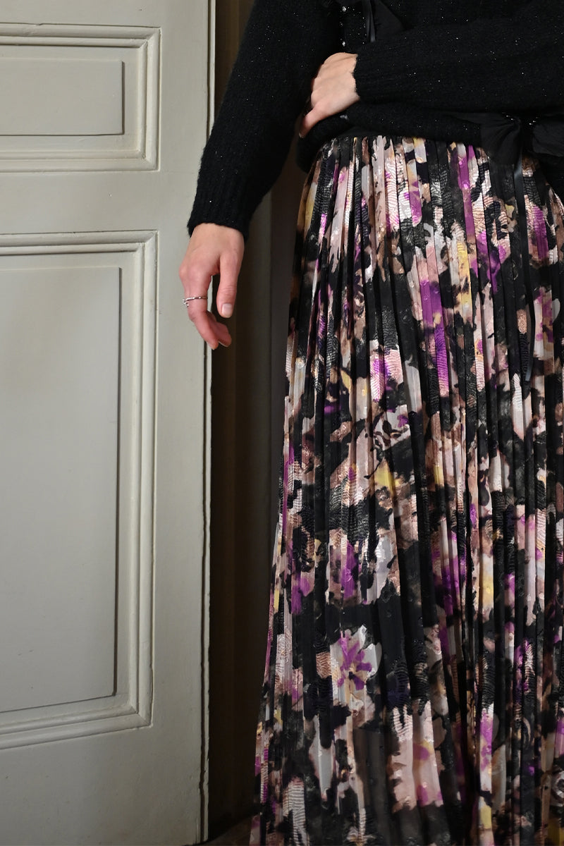 BLACK CLOTILDE