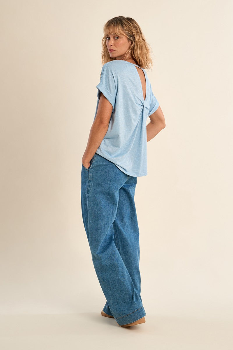 LIGHT BLUE