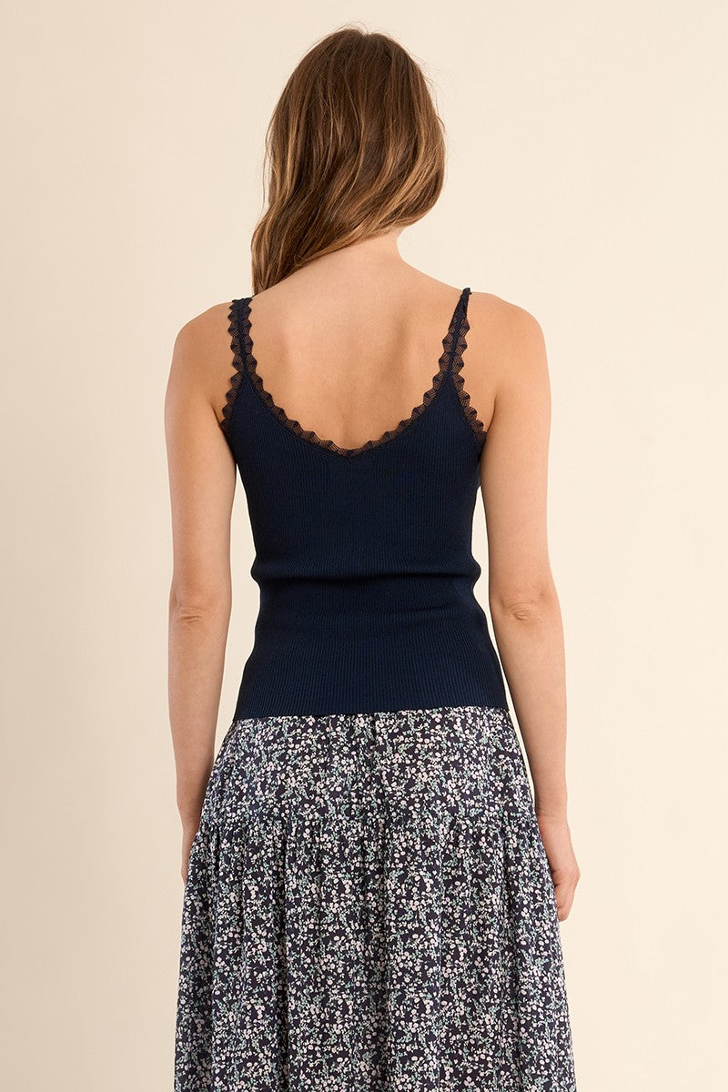 NAVY BLUE