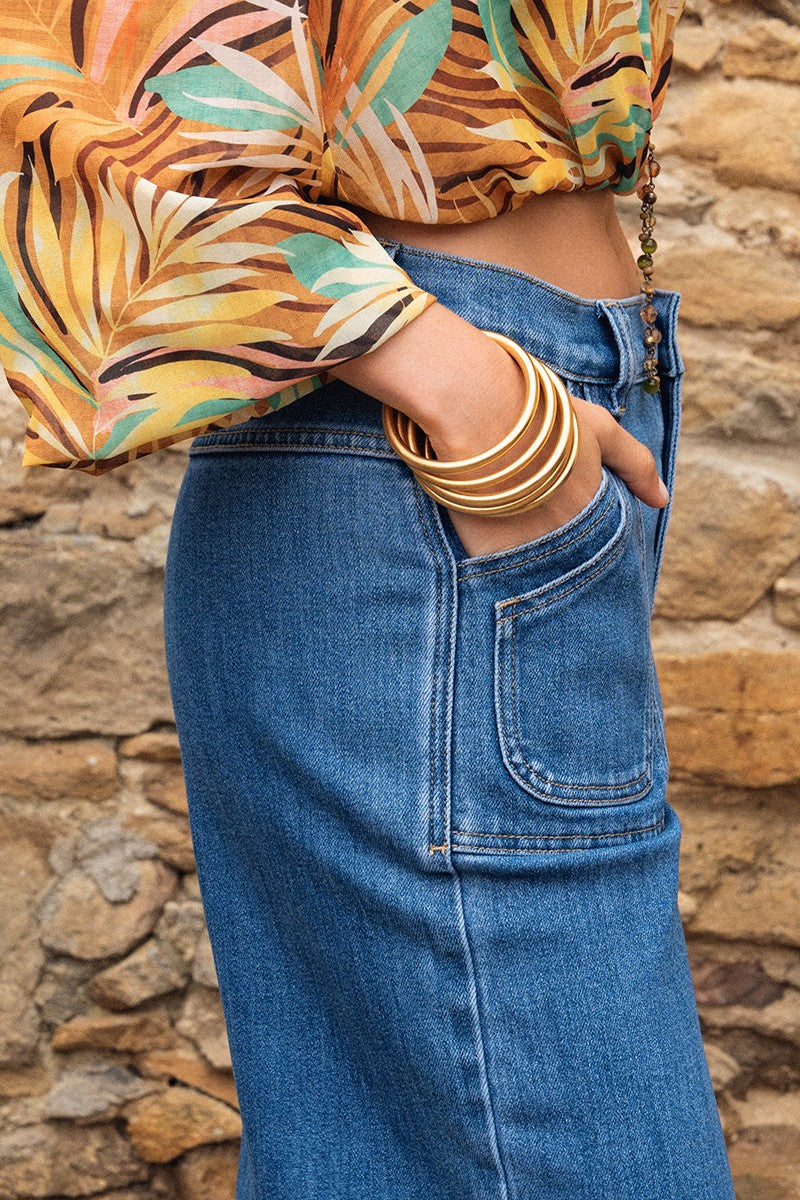 DENIM BLUE