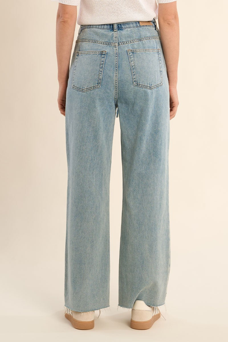 LIGHT DENIM