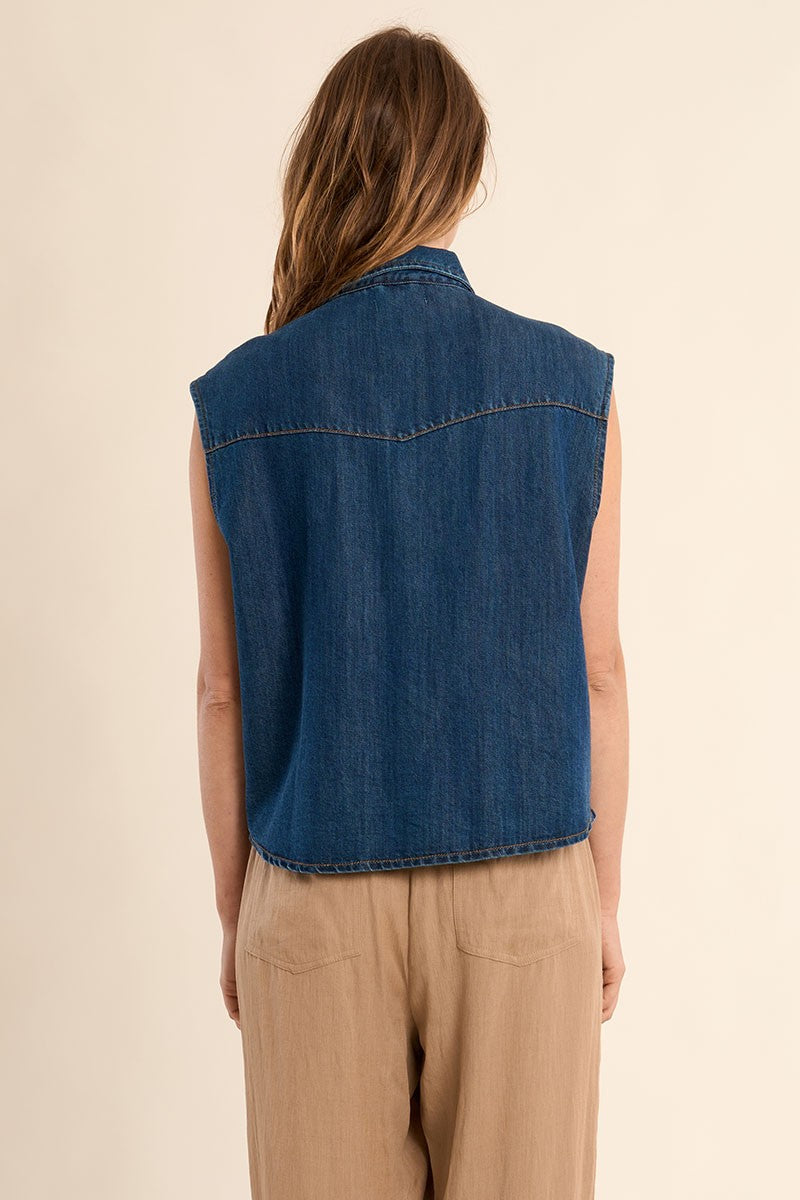 DENIM BLUE