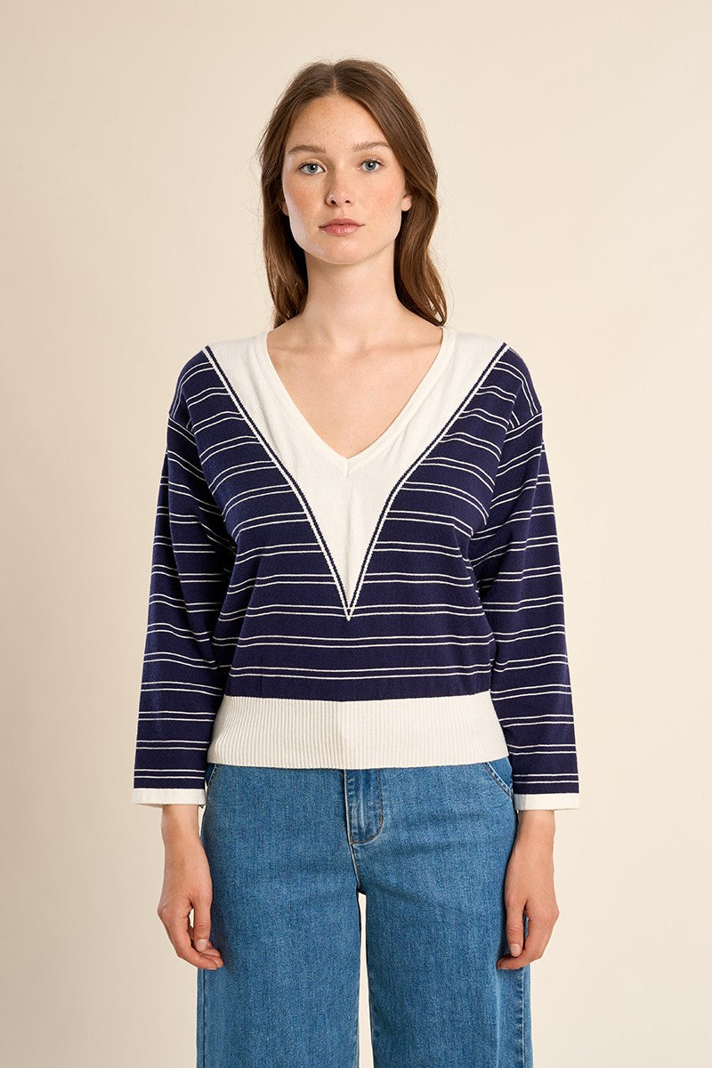 NAVY BLUE
