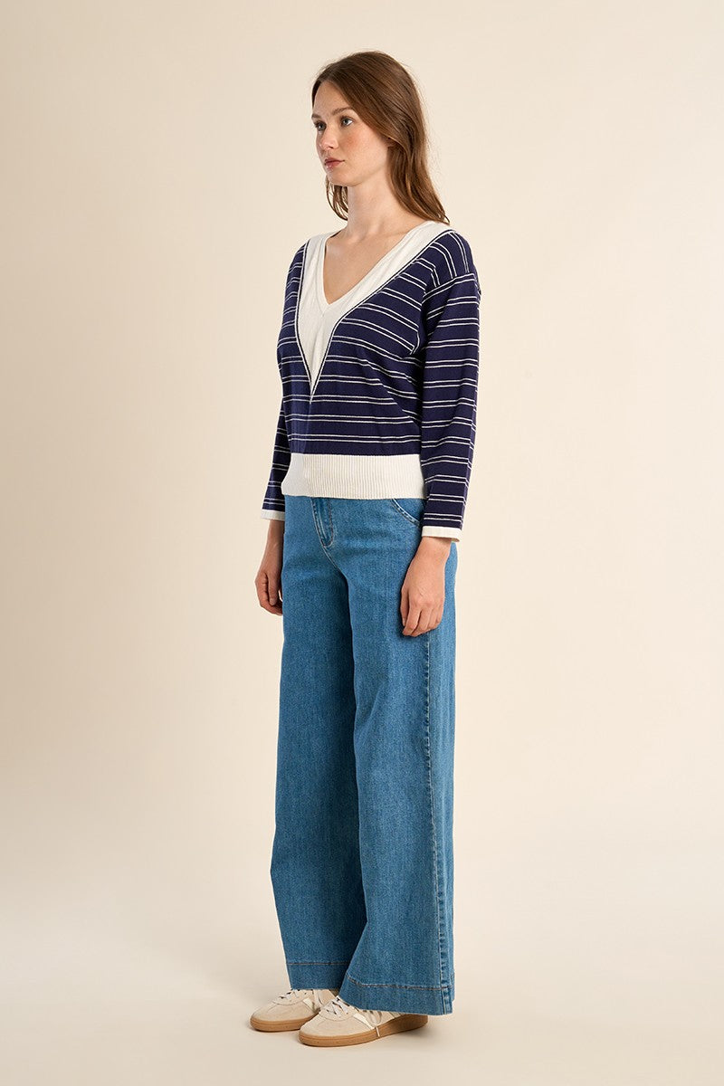 NAVY BLUE
