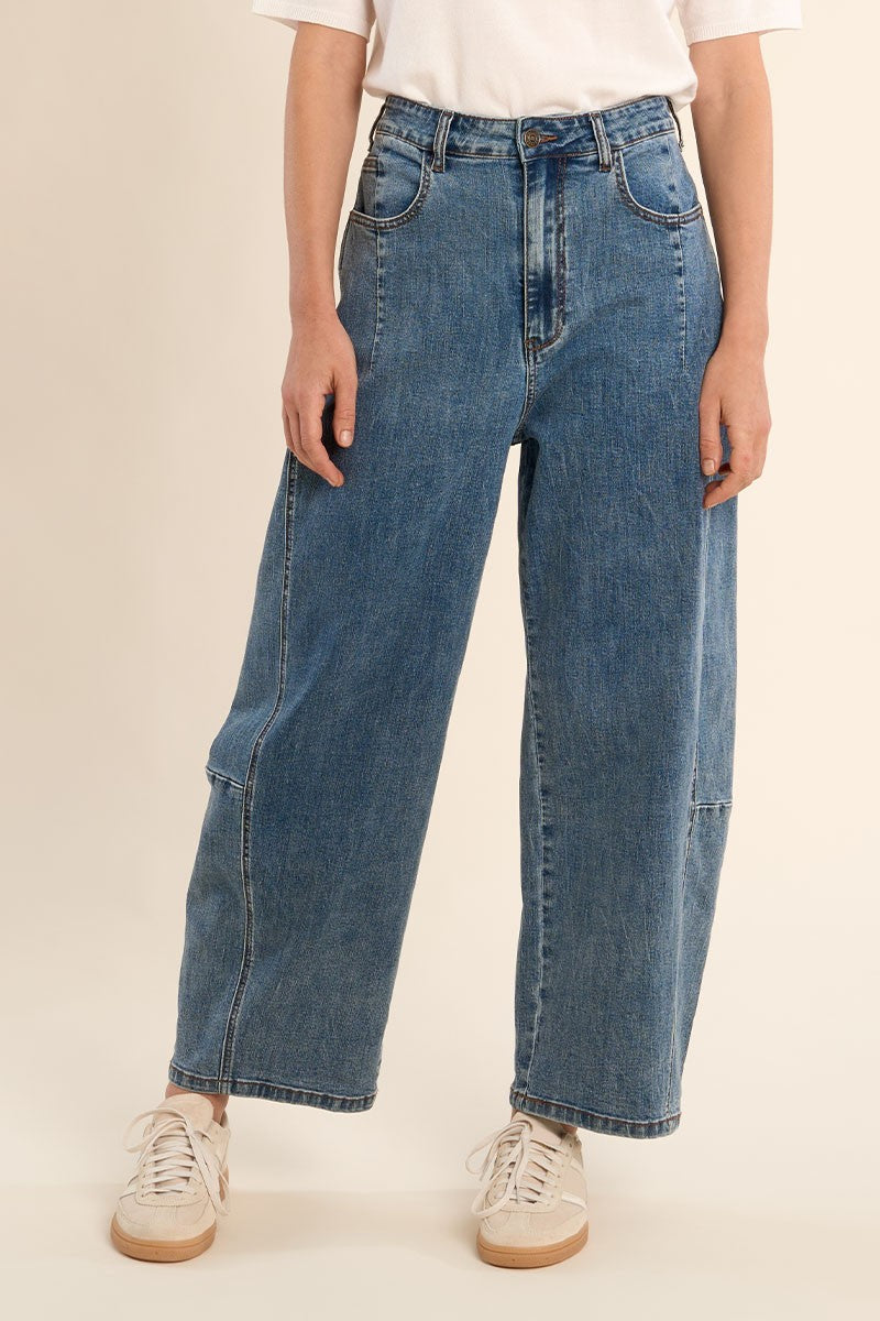 DENIM BLUE
