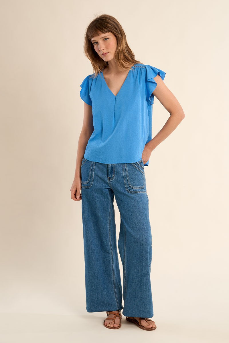 BLUE
