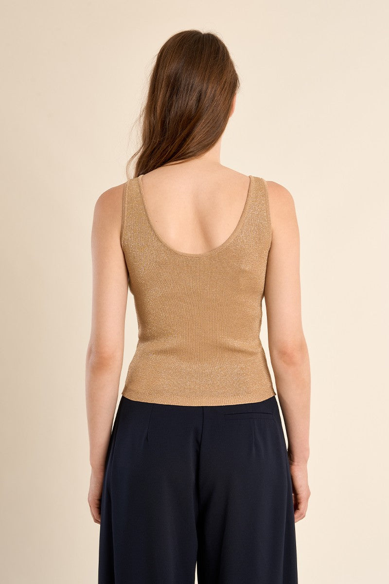 GOLDEN BEIGE