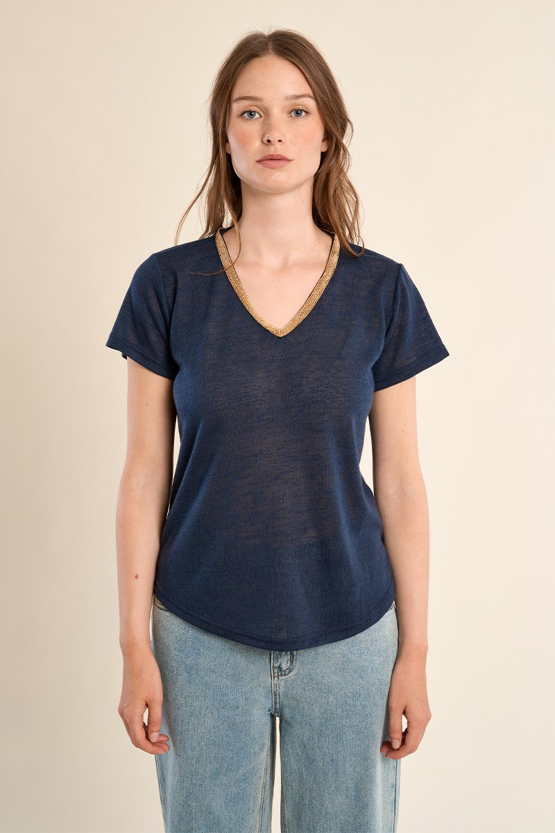 NAVY BLUE
