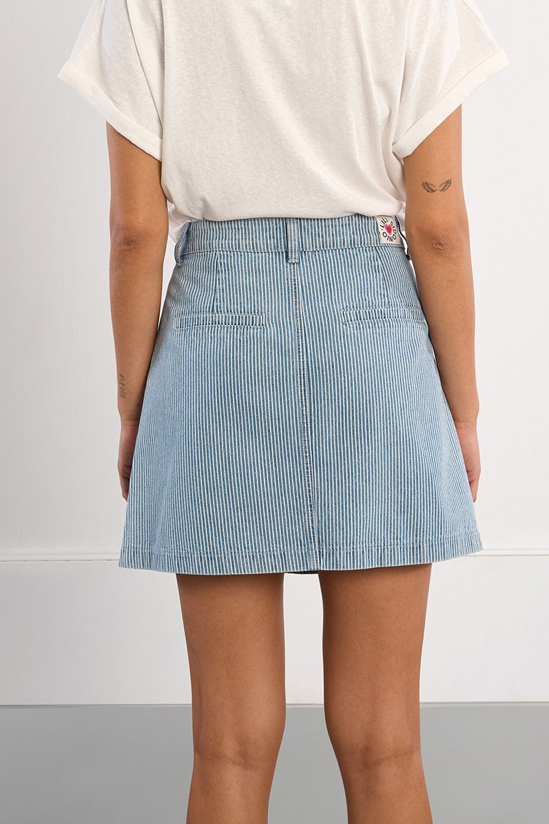 DENIM BLUE