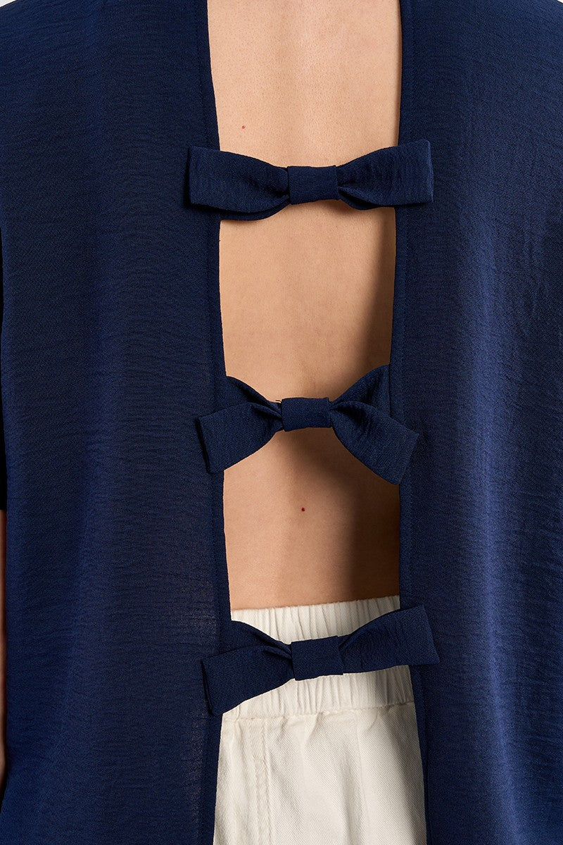NAVY BLUE