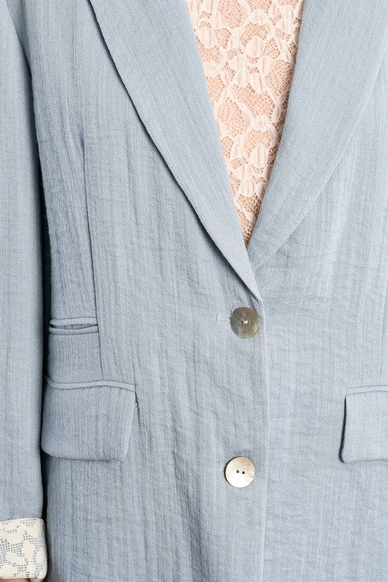 LIGHT BLUE